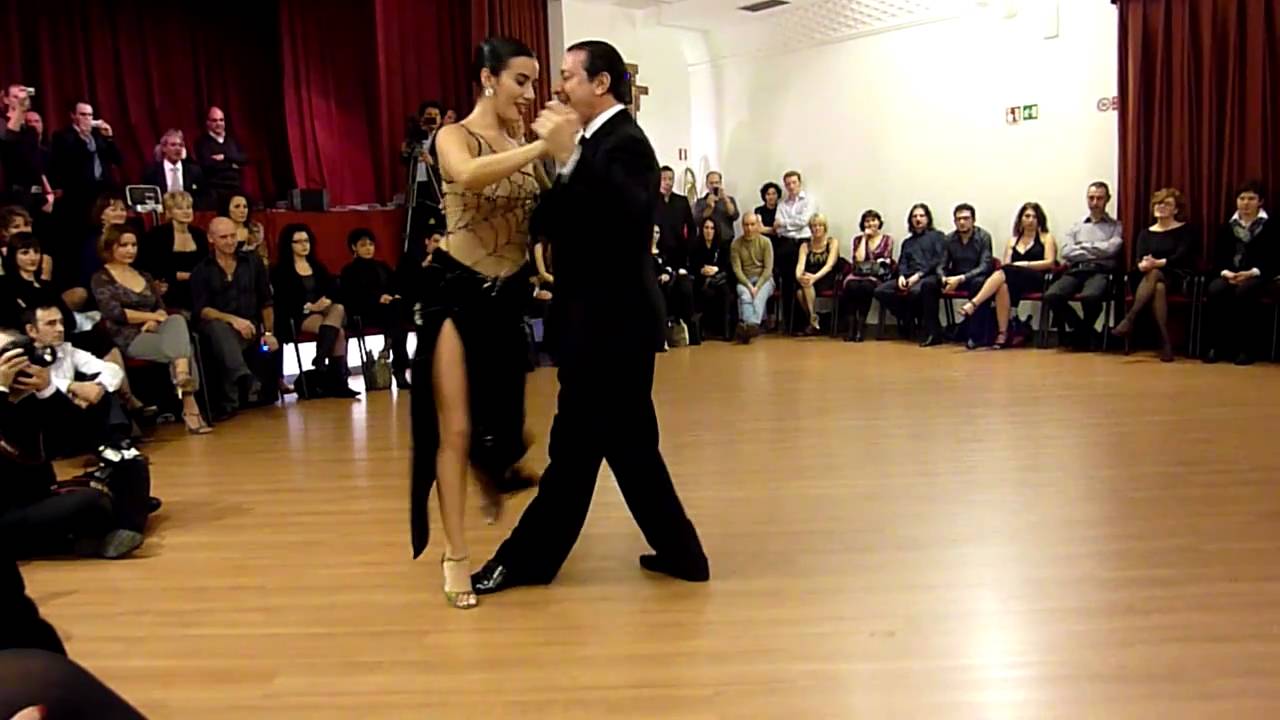 Miguel Angel Zotto y Daiana Guspero - Tango 3 -  Udine.mpg
