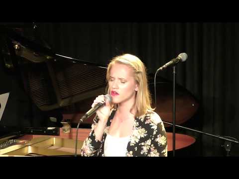 Creep Radiohead- Cover Laura Seys