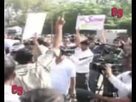 Yadav & Bhushan Ousted From Aap NE, Allege Conspiracy   EG