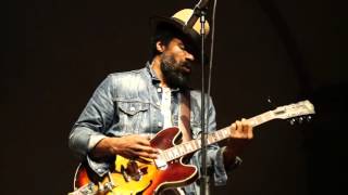 Cody ChesnuTT - It's in the love (Firenze, Sala Vanni, 16 Aprile 2015)