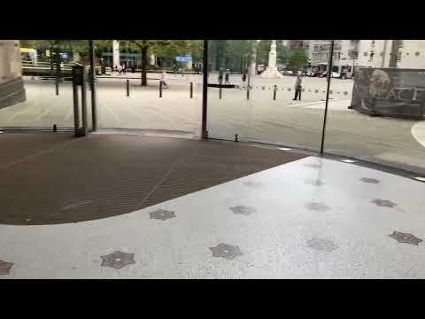 Manchester’s Cannons 11.00 silence 11/11/22 remembrance day