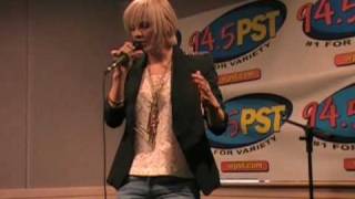 Katharine McPhee performs &quot;It&#39;s Not Right&quot; in the PST Live Lounge