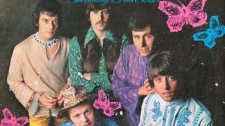 11.  The Hollies - Step Inside (1967)