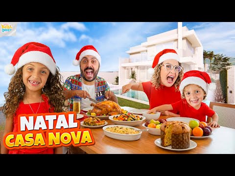 Christmas dinner at Bella and Lucca's new family home.