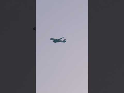 Oho it’s feel so near 😍#aeroplane #shorts #viral