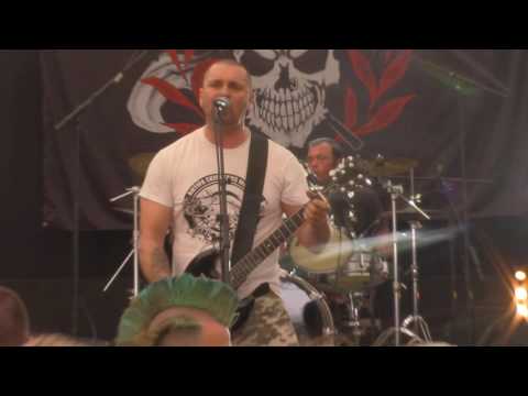 Hors Contrôle - Rock'n'Oi! (Zikenstock Festival 2016 Cateau-Cambrésis) [HD]