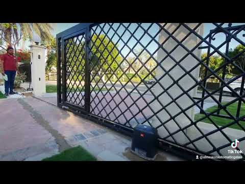 Sliding gate motor installation