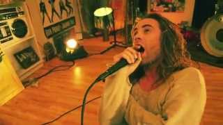 Mod Sun - Never Quit (feat. Travis Barker) - Official Video