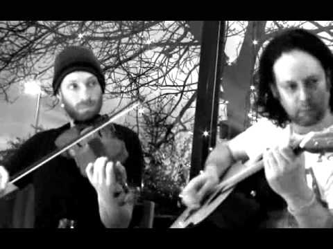 THE FIDDLE CASE MUSIC SESSION, LAST TUNE FINALE, BEVEREN BELGIUM, NOV. 2015.