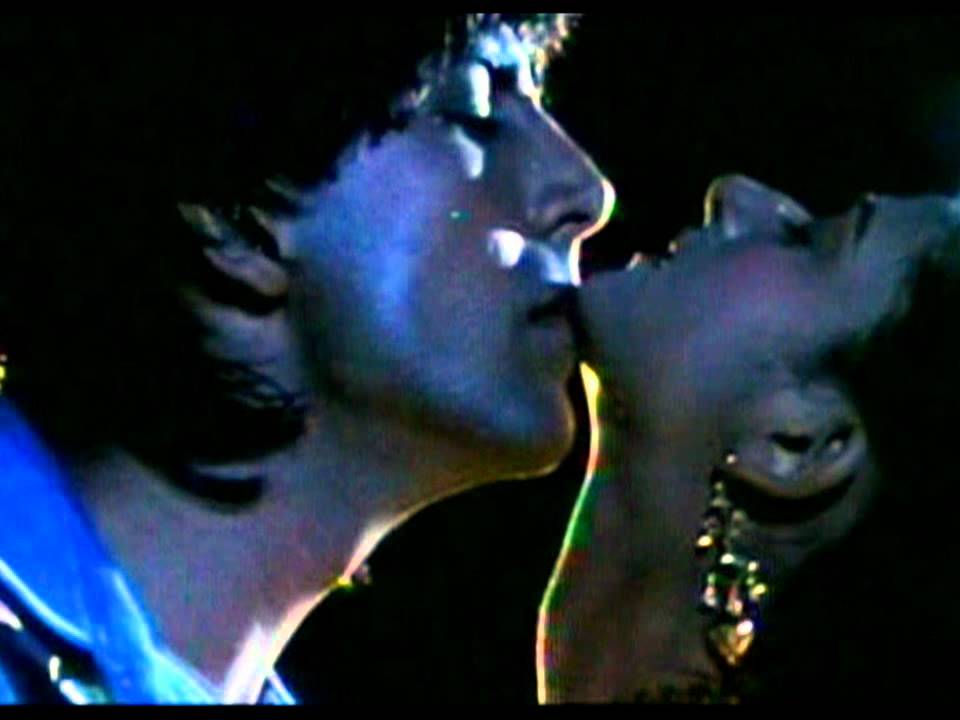 Nachoonga To Nachoge Tum Lyrics  | Dancer | Akshay Kumar, Mohini | S. P. Balasubrahmanyam | Anand Shrivastav, Milind Shrivastav