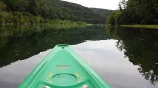 preview picture of video 'Buffalo National River: Low but Floatable [~ 3ft.]'