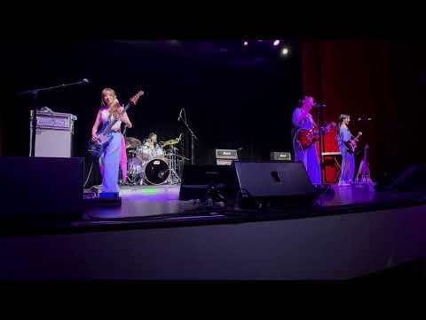 QWER Ferris Wheel fancam (4K 60FPS) 20251111 2025 QWER First World Tour Rockation Fort Worth