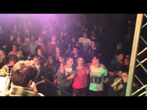 BACKSIDEMONKEYCASTLE - live auf dem Flugplatzfest 2014