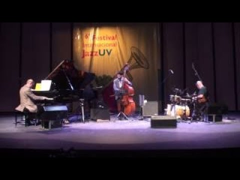 Dave Kikoski Trio 3