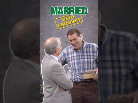 Would You Keep Bargaining This Hard If You Only Had $800? | Married with Children