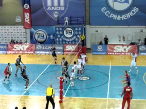 O Ponto do Jogo - Pinheiros/Sky 3 x 2 Sesi-SP