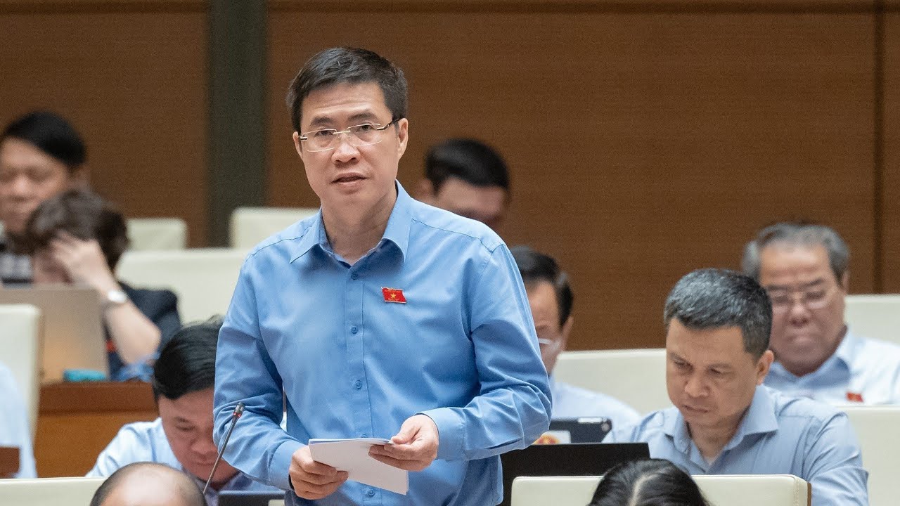 Đại biểu Hoàng Minh Hiếu: Cần nghiên cứu bổ sung quy định về chức danh trợ lý công chứng viên