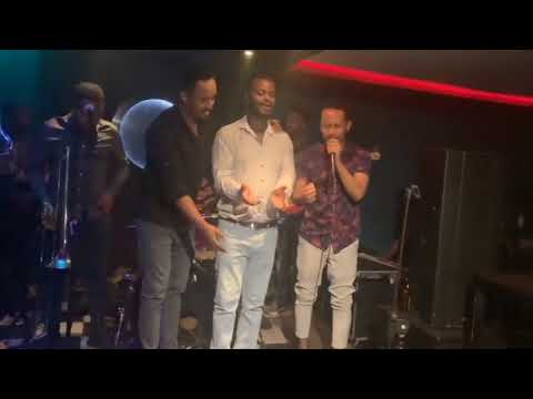 #Ethiopia ተመስገን ታፈሰ ፡ መሳይ ተፈራ እና ይድነቃቸው ገለታ አስደናቂ የመድረክ ጥምረት