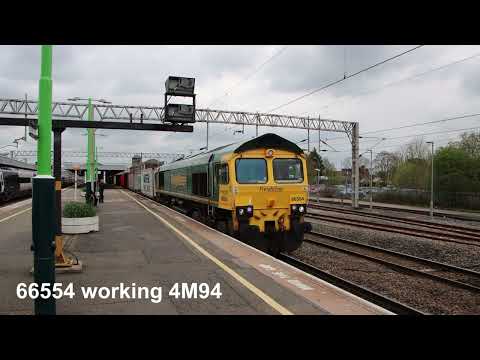 Trains at Nuneaton 24th April 2023
