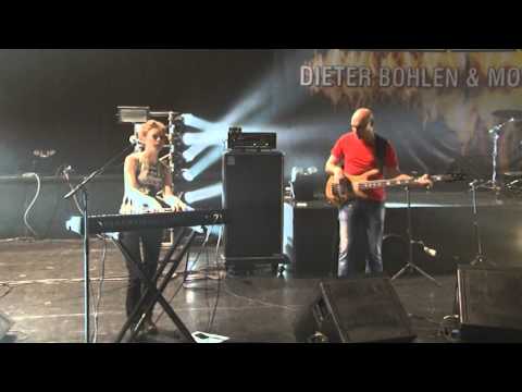 BackStage concert Deter Bohlen & Moving Heroes song Alien