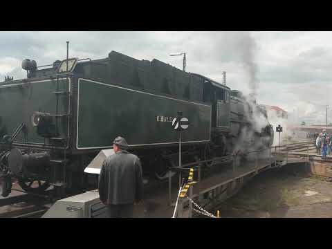 Die Bayrische S3/6 3673 18 478 auf der Drehscheibe des Bayrischen Eisenbahnmuseums Nördlingen