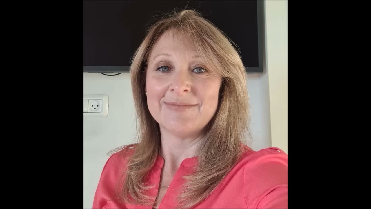 גלינה סנדל נגמלה ממתוקים ואיזנה את הכמויות בעזרת EFT טאפינג thumbnail