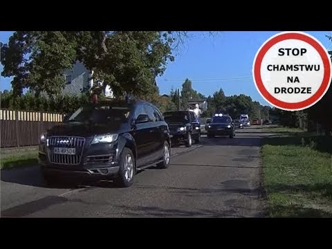 Kolumna rządowa z Prezydentem spycha na pobocze