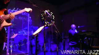 Blake Aaron with Ellis Hall doing O Holy Night.