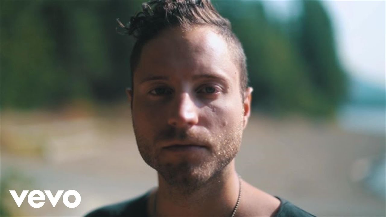 Video youtube thumbnail