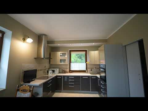 Piękny dom pod lasem