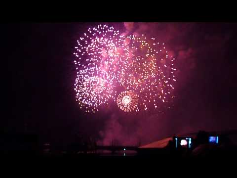 Grand feu d'artifice Samedi 11 août 2012 Fêtes de Genève