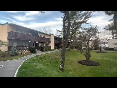 Suburb feel apartment complex in Scarsdale, Westchester