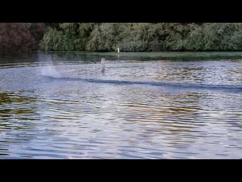 Dennis running the Proboat UL19 Unlimited Light 30" hydroplane