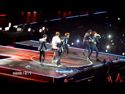 [HD FANCAM] Shock (Beast) - Music Bank in Jakarta