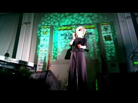 LARA LI com Solidariedade e Gratidão!