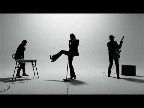 Video thumbnail for Contro il mondo