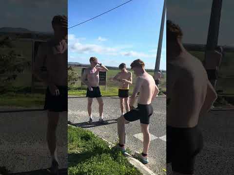 Nick Griggs tempo and hills session before Boston season opener