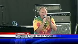 Retired WISN Anchor Performs at Summerfest
