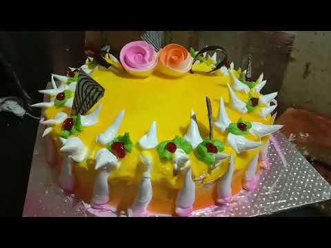 Making of Pineapple Flavoured Cool Cake at Bakery || Cake Decoration at Bakery