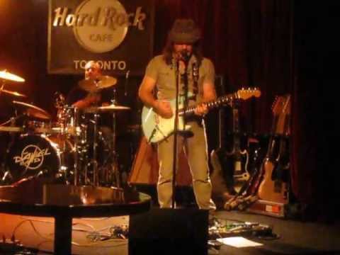 Spotlight on Toni Rossi - You Don't Need the Blues, Daniel Band