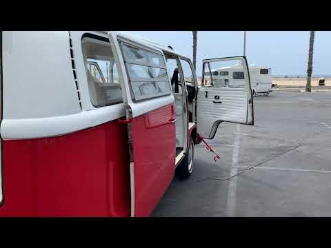 1971 Volkswagen Bus (CC-1492311) for sale in SANTA MONICA, California