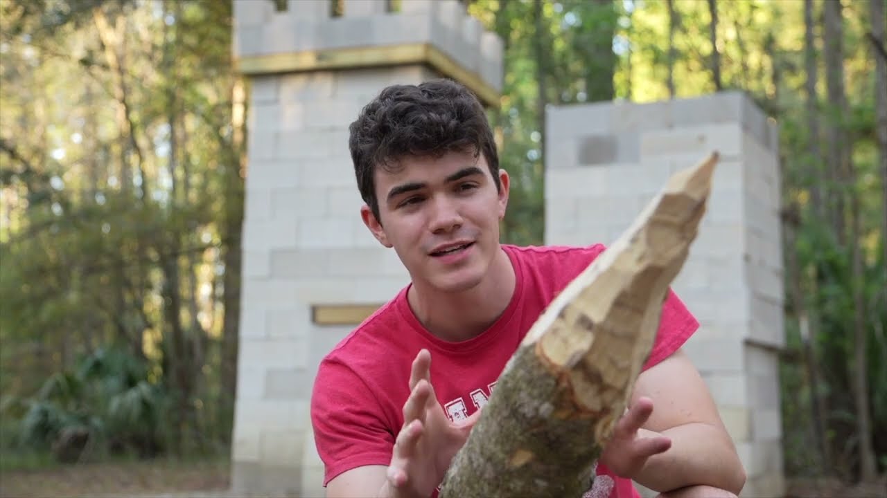 I Built a Zombie Survival Shelter