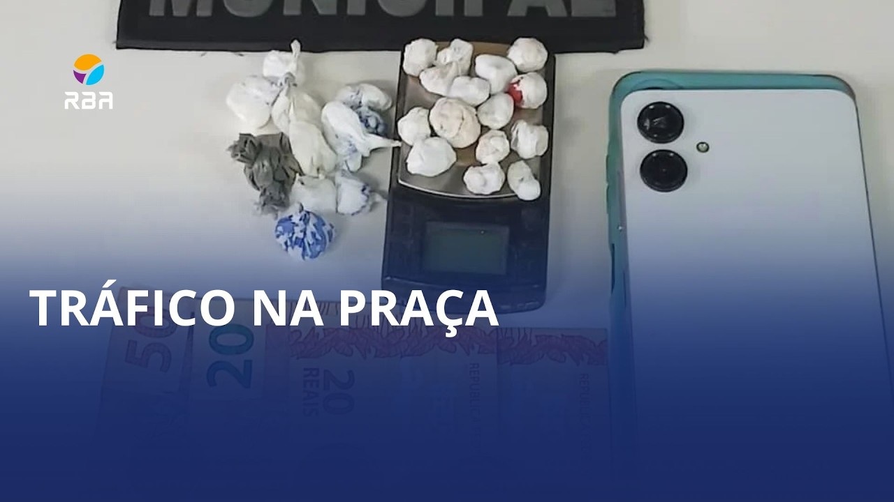 Tráfico na praça central de Rio do Sul termina com três detidos