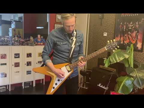 Epiphone Flying V limited run inspired by Gibson Korina 58