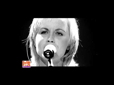 Extrait archives M6 Video Bank // The Cranberries - Hit Machine (1999)