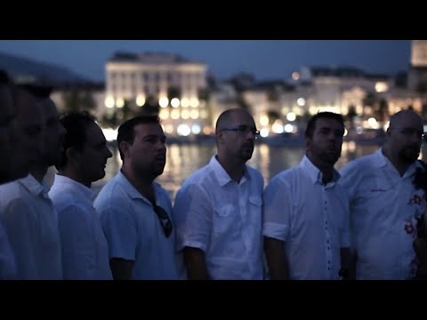 Klapa Šufit - Ne diraj moju ljubav (2012)