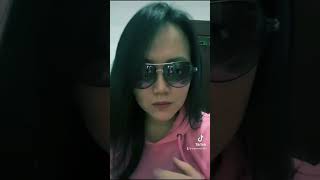Download lagu KETIKA ATUN & MOMON BERNYANYI SAMBIL MENARI LAGU MENINA DO JOB VIRAL !! #shorts #short mp3