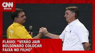 Vídeo: “Verão Jair Bolsonaro colocar a faixa presidencial no filho”, afirma Flávio | HORA H
