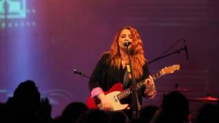 Noemi - Devi Soltanto Esistere (live@Phenomenon) [2/24]