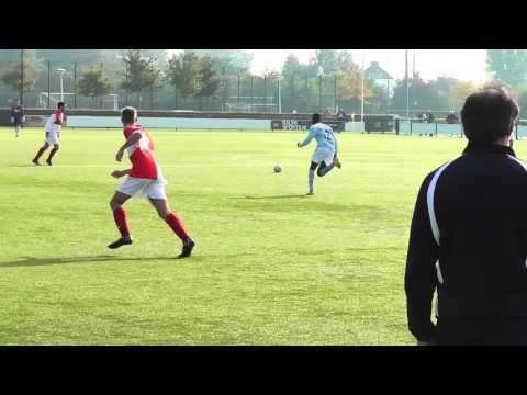 4 okt 2015 UVV 1 - Hoograven 1 com 1-2 Kopbal Carlo